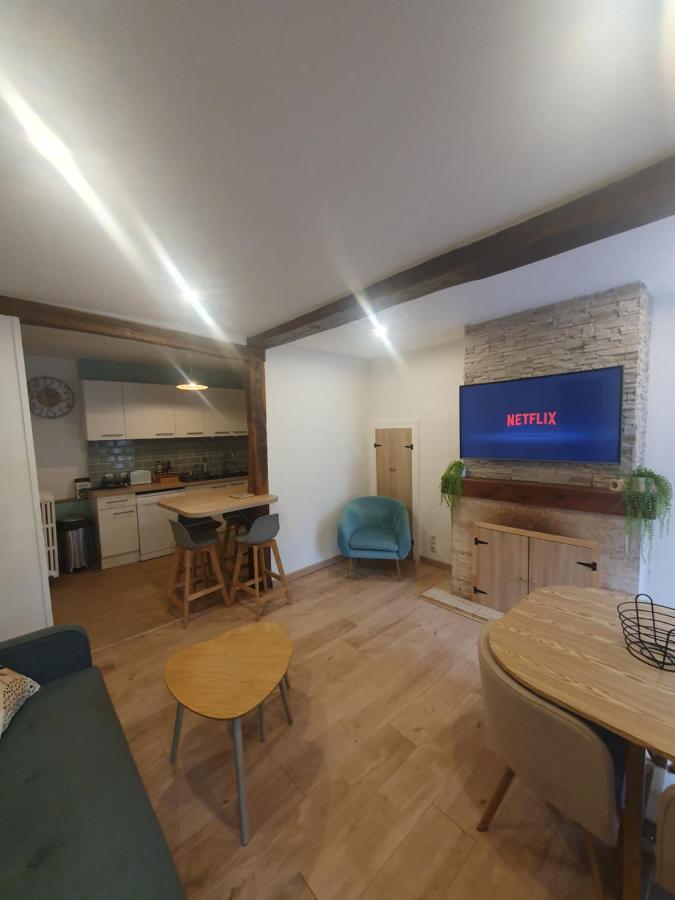 Maison De Rue: Auch Exterior foto